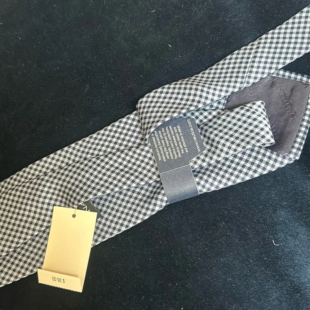 NWT Nautica Neckwear Blue 100% Silk Printed‎ Tie